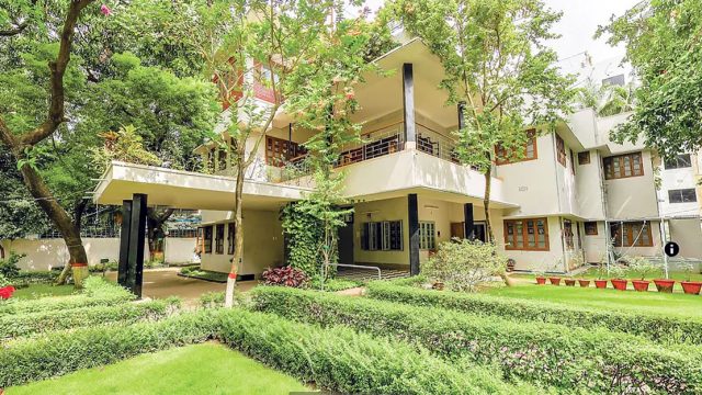 মুম্বাইয়ে বঙ্গবন্ধুর ঐতিহাসিক ৩২ নম্বরের বাড়ি!