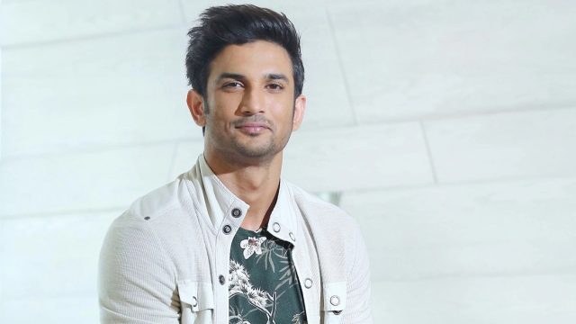 সুশান্তের মৃত্যু : মাদক মামলায় চার্জশিটে রিয়াসহ ৩৩ জন