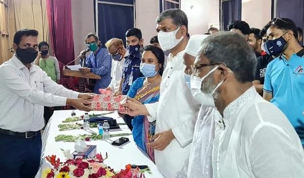 মাগুরায় মুজিববর্ষ ও স্বাধীনতার সুবর্ণজয়ন্তী উপলক্ষে ”এসো মুক্তিযুদ্ধের গল্প শুনি” অনুষ্ঠান উদযাপিত