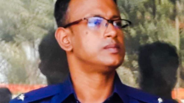 খালিশপুরে পুলিশ কর্মকর্তার বিরুদ্ধে স্ত্রী নির্যাতনের মামলা