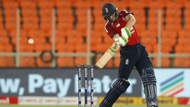 বাটলার ঝড়ে উড়ে গেল ভারত