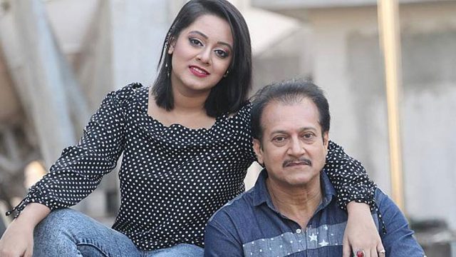 দীঘি ও তার বাবার বিরুদ্ধে পরিচালক ঝন্টুর মামলা!