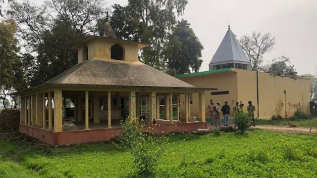 ভারতে দেড়শ মন্দিরে অ-হিন্দুদের প্রবেশ নিষেধ