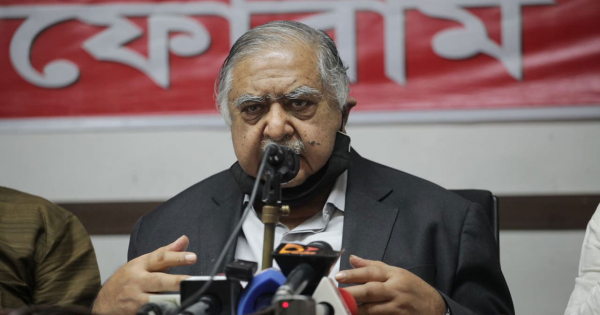 মাঠে নামার ঘোষণা দিলেন ড. কামাল