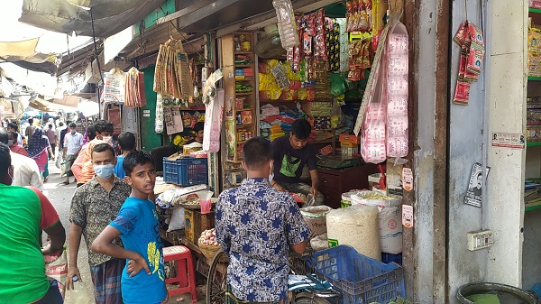 বাগেরহাটে স্বাস্থ্যবিধি না মানায় ৪৩৫টি মামলা, জরিমানা সাড়ে তিন লাখ টাকা