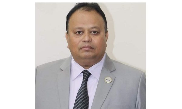 কয়রা আঠারমাইল সড়কে ৩৪ টি বাঁক সোজা করায় সাংসদকে অভিনন্দন