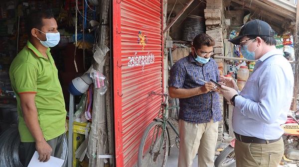 তালায় করোনো সংক্রমণ রোধে অভিযান অব্যাহত ১২ মামলা ১৫ হাজার টাকা জরিমানা