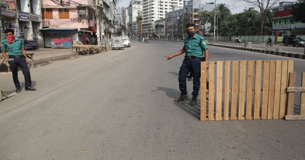 ১৩ জানুয়ারি থেকে বিধিনিষেধ আরোপ করে প্রজ্ঞাপন জারি