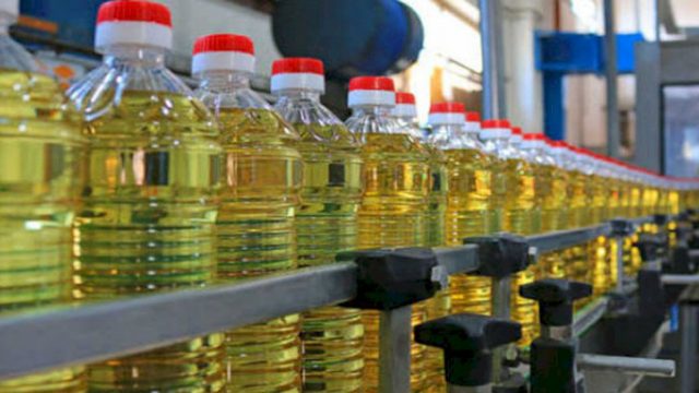 ১৫৭ টাকায় সয়াবিন তেলের লিটার!