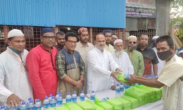 দুস্থ মানুষের পাশে দাড়ানোর জন্য নেতাকর্মী ও বিত্তবানদের প্রতি মঞ্জু’র আহবান