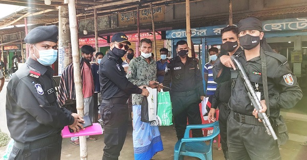 সুন্দরবনের আত্মসমর্পণকারী জলদস্যুরা পেলেন র‌্যাব-৮ এর ঈদ উপহার