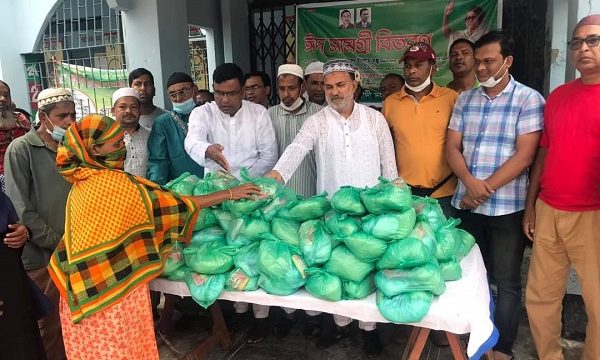 অসহায় মানুষের ঘরে ঘরে পর্যাপ্ত খাদ্য সহায়তা দেয়ার জন্য সরকার ও সংশ্লিষ্টদের প্রতি মঞ্জু আহবান