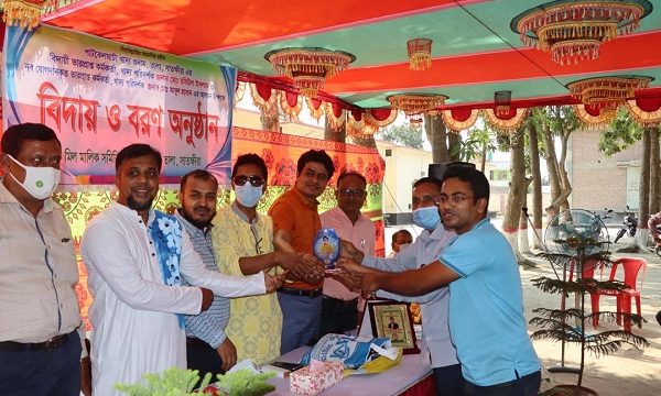 তালার খাদ্যগুদাম কর্মকর্তার বিদায় ও নবাগত সংবর্ধনা