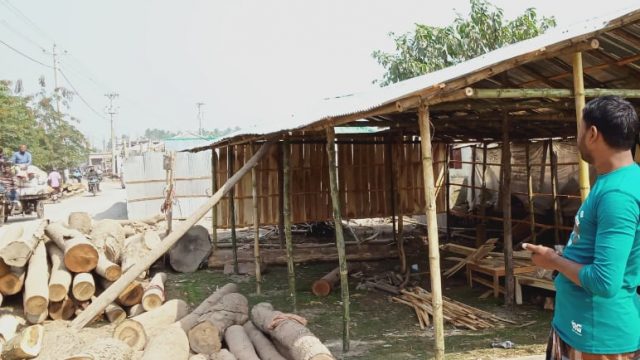 কপিলমুনিতে একই রাতে ৩ দোকানে চুরি