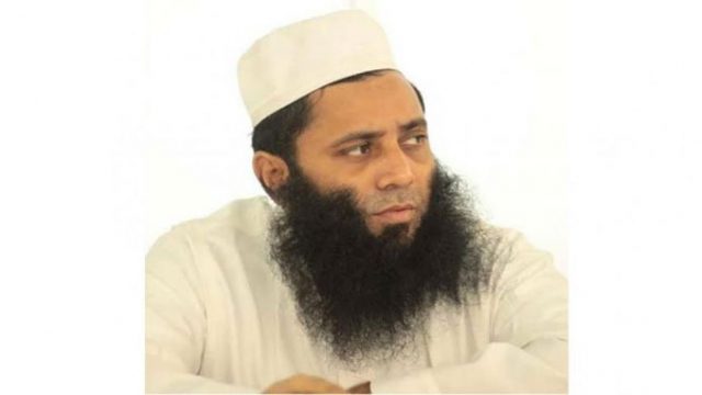 হেফাজত নেতা জাকারিয়া নোমানের বিরুদ্ধে ধর্ষণ মামলা