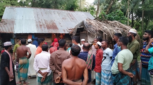 মোরেলগঞ্জের নিশনবাড়িয়ায় ৫ম  শ্রেণির ছাত্রীর ঝুলন্ত লাশ উদ্ধার
