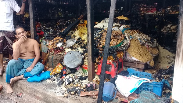 মোরেলগঞ্জে অগ্নিকান্ডে ১০ দোকান ভস্মিভূত ২০ লক্ষ টাকার ক্ষয়ক্ষতি