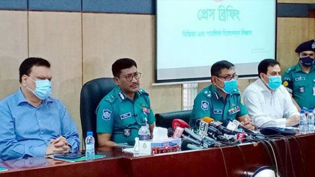 অকারণে বের হলেই গ্রেফতার: ডিএমপি কমিশনার