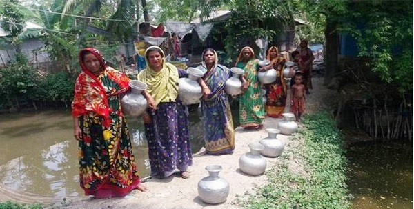 সুপেয় পানির সমস্যায় জর্জরিত সাতক্ষীরার পিছিয়ে পড়া জনগোষ্ঠী