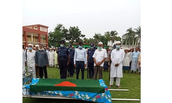 মোল্লাহাটে বীর মুক্তিযোদ্ধা আনোয়ার হোসেন’র রাষ্ট্রীয় মর্যাদায় দাফন সম্পন্ন