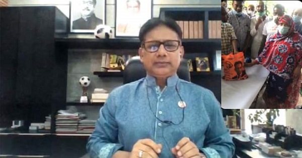 ‘দলিত সম্প্রদায়ে’র পরিবারের মাঝে খাদ্যসামগ্রী বিতরন করলেন সালাম মূর্শেদী এমপি