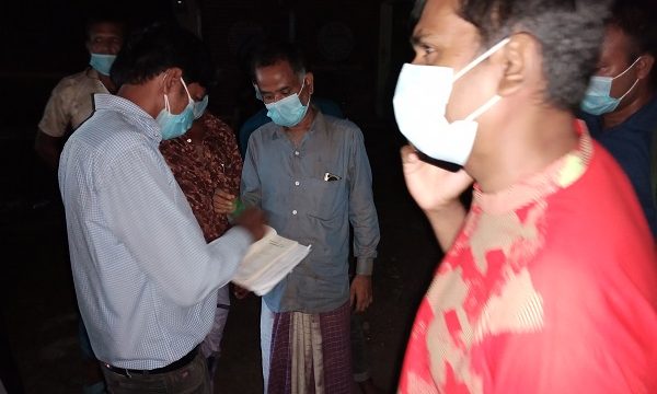 মোল্লাহাটে করোনারোধে ভ্রাম্যমাণ আদালত পরিচালিত