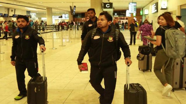 ভোরে জিম্বাবুয়ে সফরে যাচ্ছে টাইগাররা