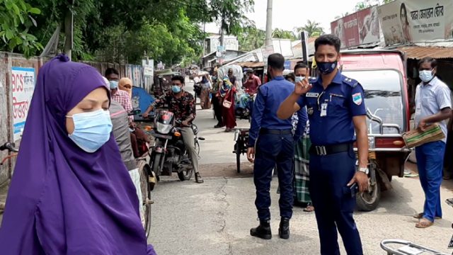 মোংলায় কঠোর বিধি নিষেধের মধ্যেও করোনা পরিস্থিতির অবনতি