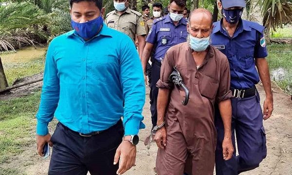 শরণখোলায় উপবৃত্তির হ্যাক করা টাকা তুলতে গিয়ে বৃদ্ধ গ্রেফতার