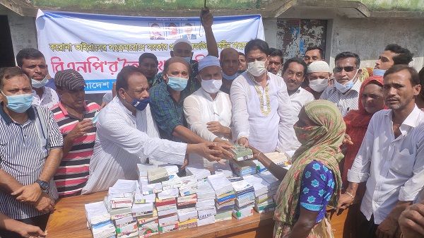 মহামারিতে ক্ষুধার্ত মানুষের খাবারের ব্যবস্থা না করলে কারফিউ দিয়েও ঘরে রাখা যাবে না : মঞ্জু