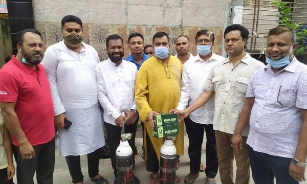 কয়রায় বিএনপির অক্সিজেন ব্যাংকের উদ্বোধন