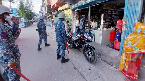 করোনা ভাইরাস সংক্রমণ রোধে লকডাউন বাস্তবায়নে দেশের  সমুদ্র ও উপকূলীয় এলাকায় তৎপর নৌবাহিনী