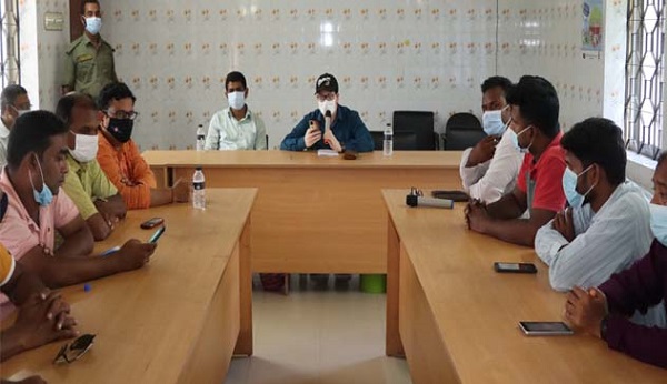 তালা প্রেসক্লাব সাংবাদিকদের সাথে উপজেলা প্রশাসনের মতবিনিময়