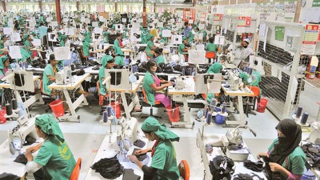 রোববার থেকে খুলছে সব রফতানিমুখী শিল্পকারখানা