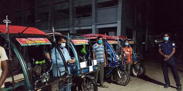 কাউখালীতে অসুস্থ মানুষের পরিবহন সেবা চালু করলেন ইউএনও