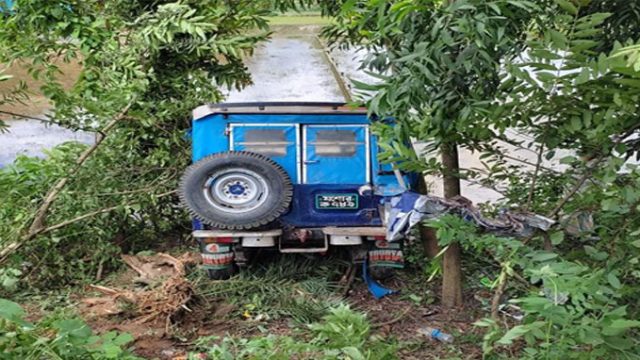 চকরিয়ায় বাসের ধাক্কায় জীপের শিশু যাত্রী নিহত, আহত ১৪