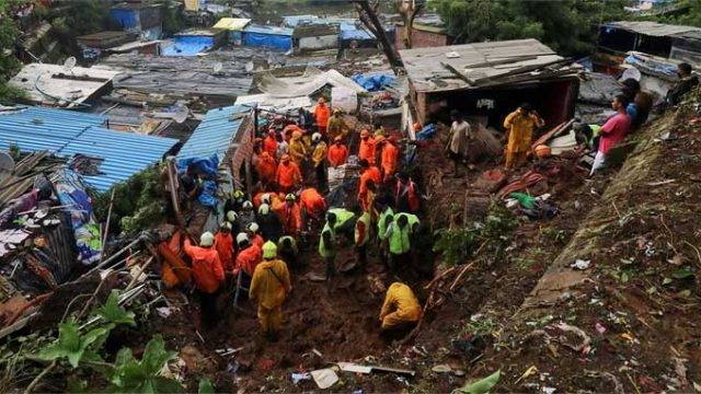 মহারাষ্ট্রে ভূমিধসে নিহত বেড়ে ১১২