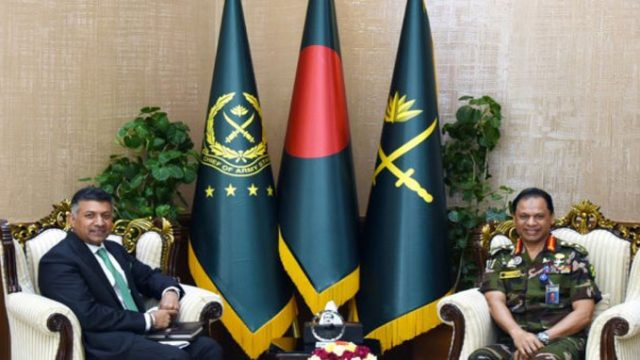 সেনাপ্রধানের সঙ্গে ভারতের হাই কমিশনারের সাক্ষাৎ