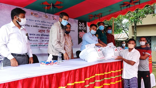 খুলনায় এক হাজার পরিবারকে নর্থ-ওয়েস্ট পাওয়ার জেনারেশন কোম্পানির ত্রাণ বিতরণ