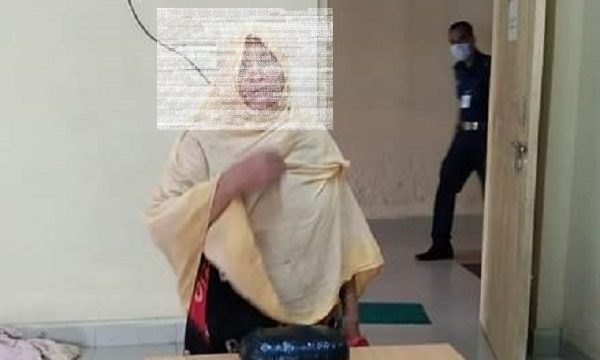 মণিরামপুরে গাঁজাসহ এক নারী আটক