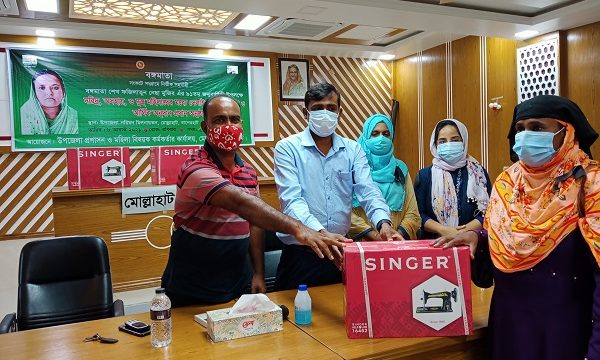 মোল্লাহাটে বঙ্গমাতা ফজিলাতুন্নেছা মুজিবের জন্মবার্ষিকী উদযাপন