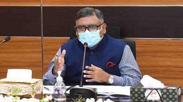 জীবিকার তাগিদে বিধিনিষেধ তুলে নেওয়া হয়েছে : স্বাস্থ্যমন্ত্রী