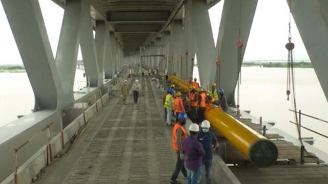 পদ্মা সেতুতে গ্যাস লাইন স্থাপনে যোগ হলো ত্রিমাত্রা
