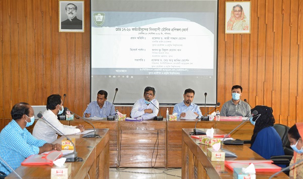 জ্ঞান ও দক্ষতা বৃদ্ধিতে এবং দায়িত্ব ও কর্তব্য সম্পর্কে জানতে প্রশিক্ষণ গুরুত্বপূর্ণ ভূমিকা পালন করে-কুয়েট ভাইস চ্যান্সেলর