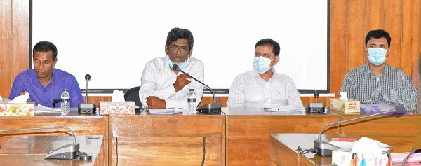 চাকুরীবিধি ও বিভিন্ন নিয়মকানুন সম্পর্কে জানতে প্রশিক্ষণ গুরুত্বপূর্ণ ভূমিকা পালন করে : কুয়েট ভাইস-চ্যান্সেলর