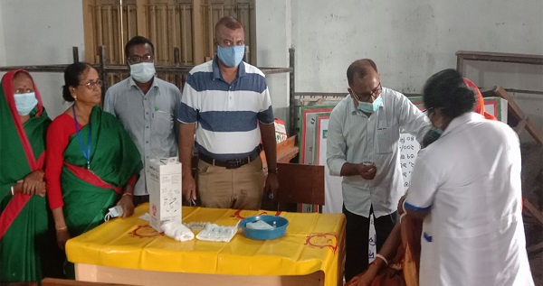 তালায় দ্বিতীয় ডোজের গণটিকাদান কর্মসূচি সম্পন্ন