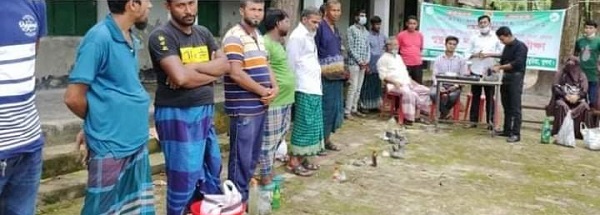 ডুমুরিয়ার খর্ণিয়ায় মৎস্য দপ্তরের উদ্যোগে মাটিপানি পরীক্ষার মাধ্যমে মৎস্য পরামর্শ সেবা ও ভিডিও চিত্র প্রদর্শন