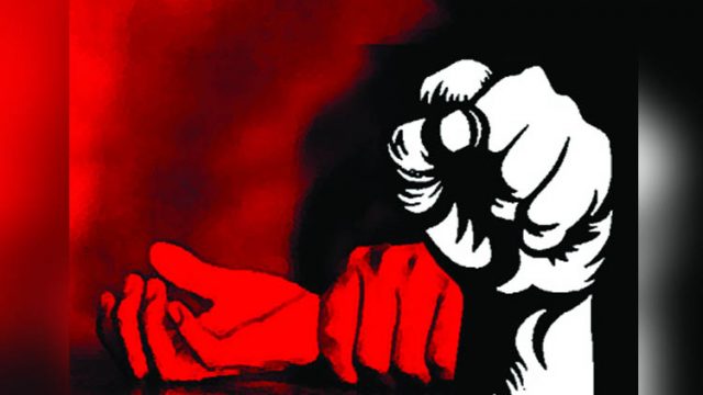 যশোরে সাংবাদিক বানানোর প্রলোভনে ধর্ষণ, গ্রেপ্তার ২