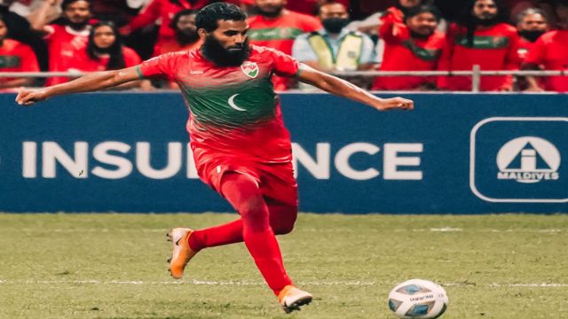 টেলিভিশনে আজ রবিবারের খেলা