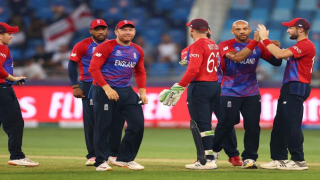 ৫৫ রানেই শেষ উইন্ডিজ!